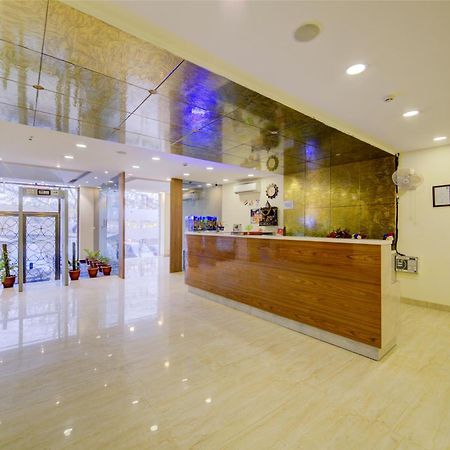 Hotel Grand Suites By D'Capitol Near Delhi Airport New Delhi Eksteriør billede