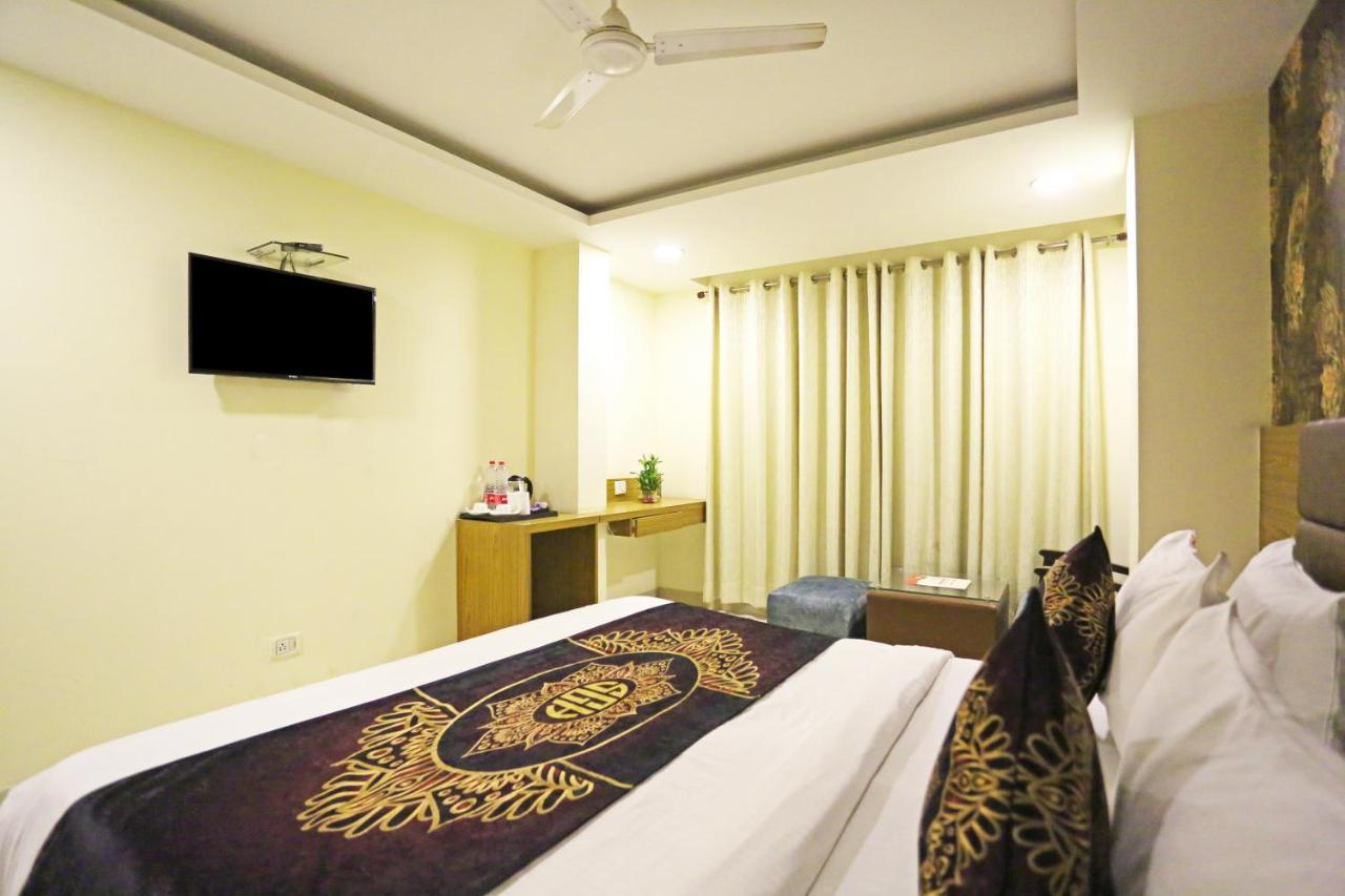 Hotel Grand Suites By D'Capitol Near Delhi Airport New Delhi Eksteriør billede
