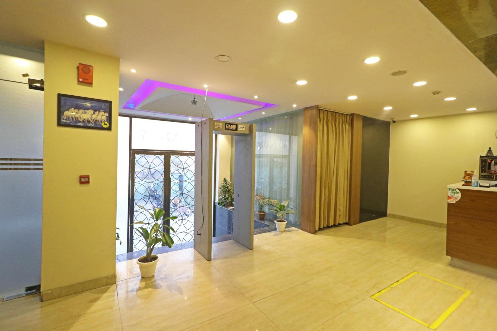 Hotel Grand Suites By D'Capitol Near Delhi Airport New Delhi Eksteriør billede