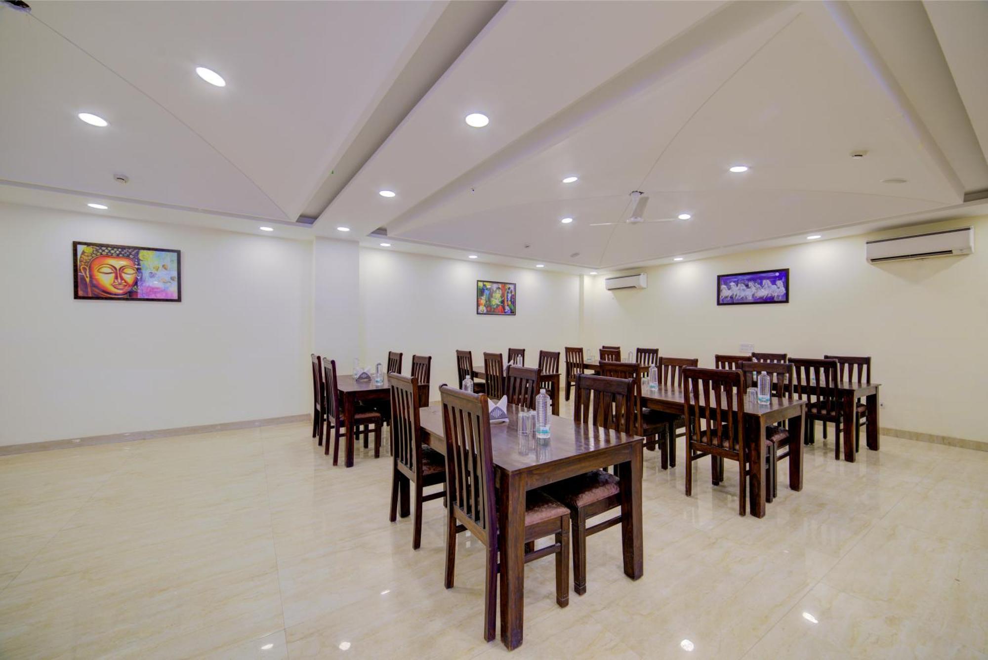 Hotel Grand Suites By D'Capitol Near Delhi Airport New Delhi Eksteriør billede