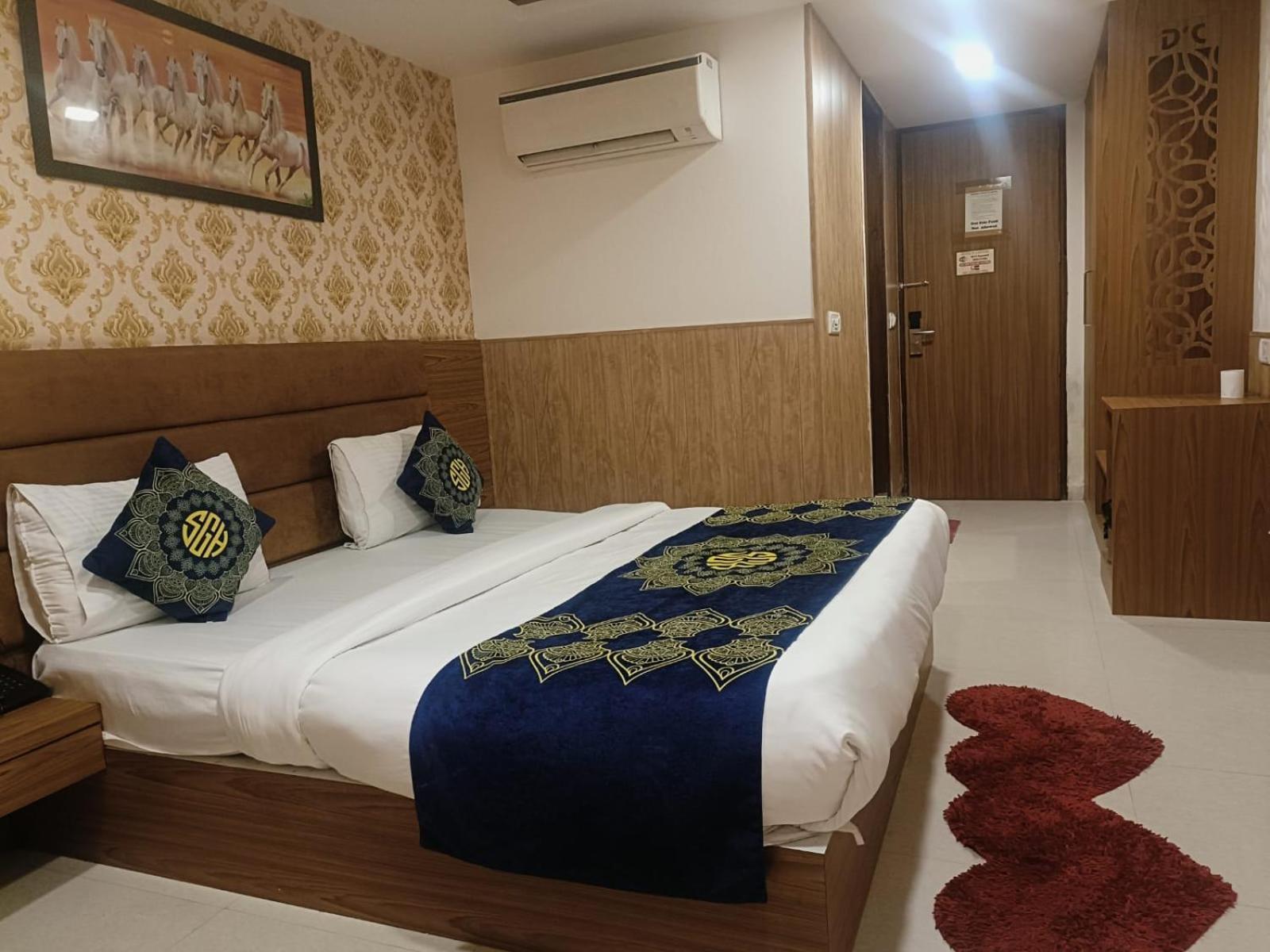Hotel Grand Suites By D'Capitol Near Delhi Airport New Delhi Eksteriør billede