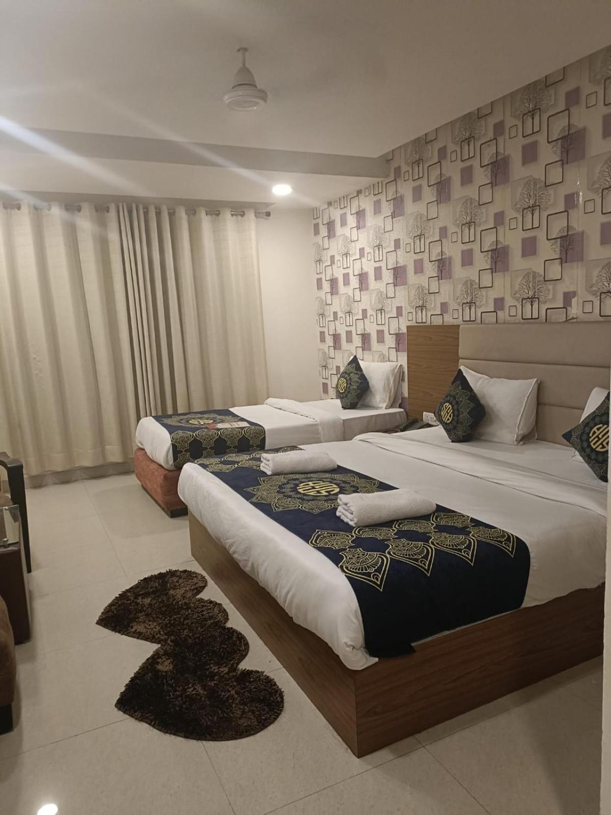 Hotel Grand Suites By D'Capitol Near Delhi Airport New Delhi Eksteriør billede