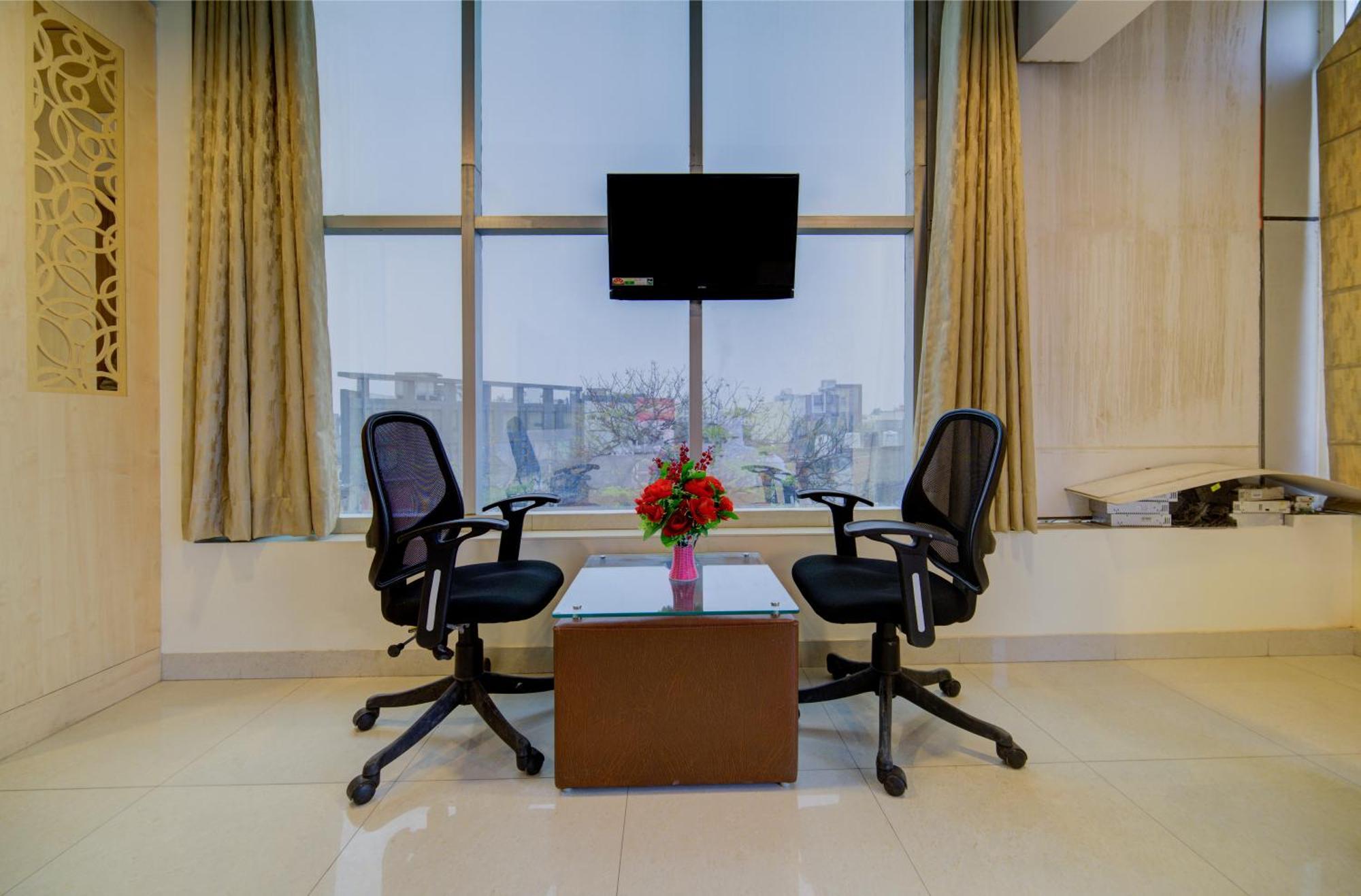 Hotel Grand Suites By D'Capitol Near Delhi Airport New Delhi Eksteriør billede