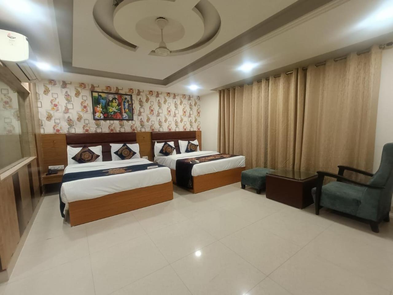 Hotel Grand Suites By D'Capitol Near Delhi Airport New Delhi Eksteriør billede