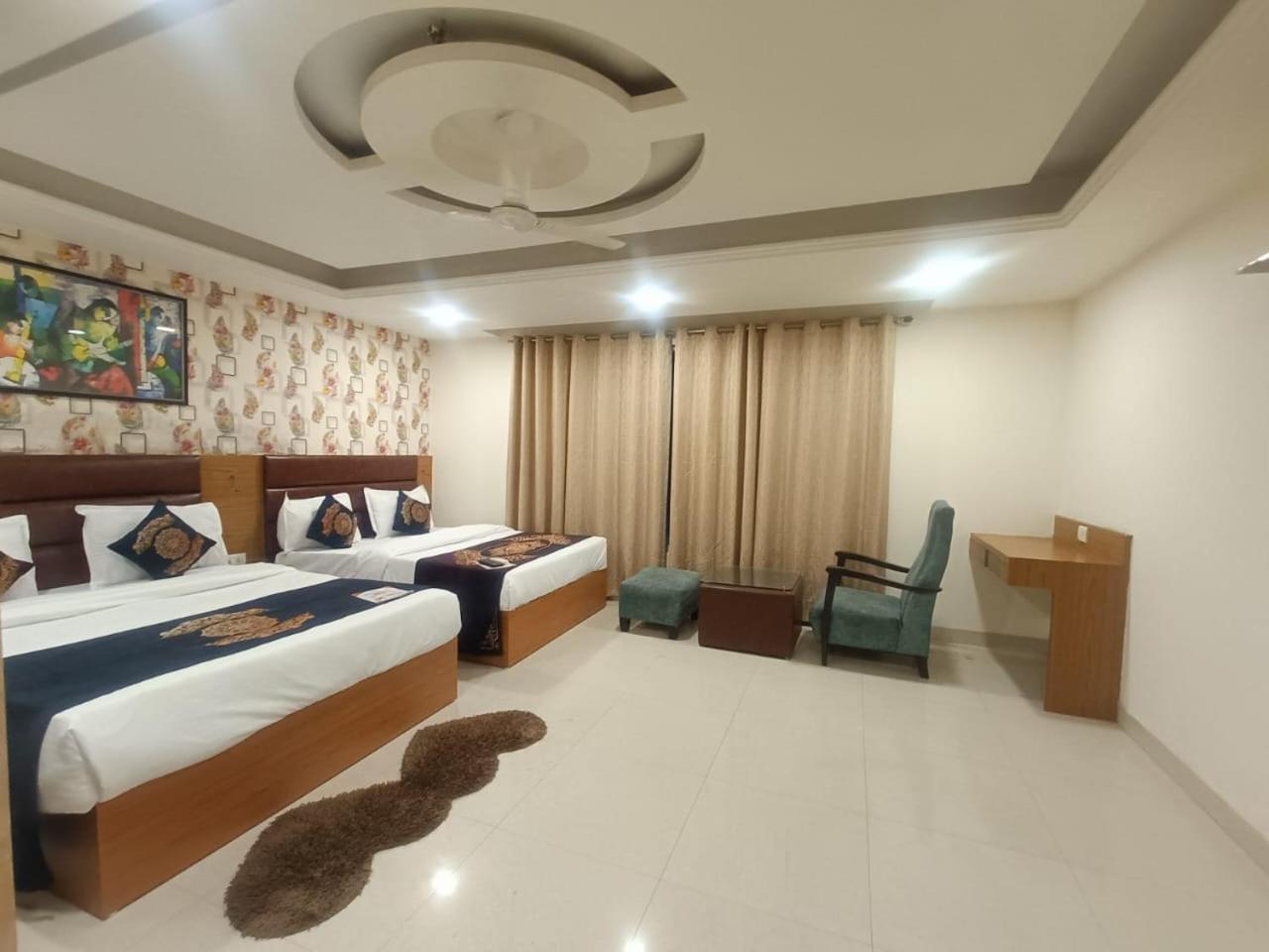 Hotel Grand Suites By D'Capitol Near Delhi Airport New Delhi Eksteriør billede